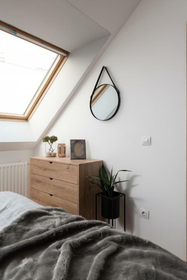 Gozsdu Design Apartment Budapest Ngoại thất bức ảnh