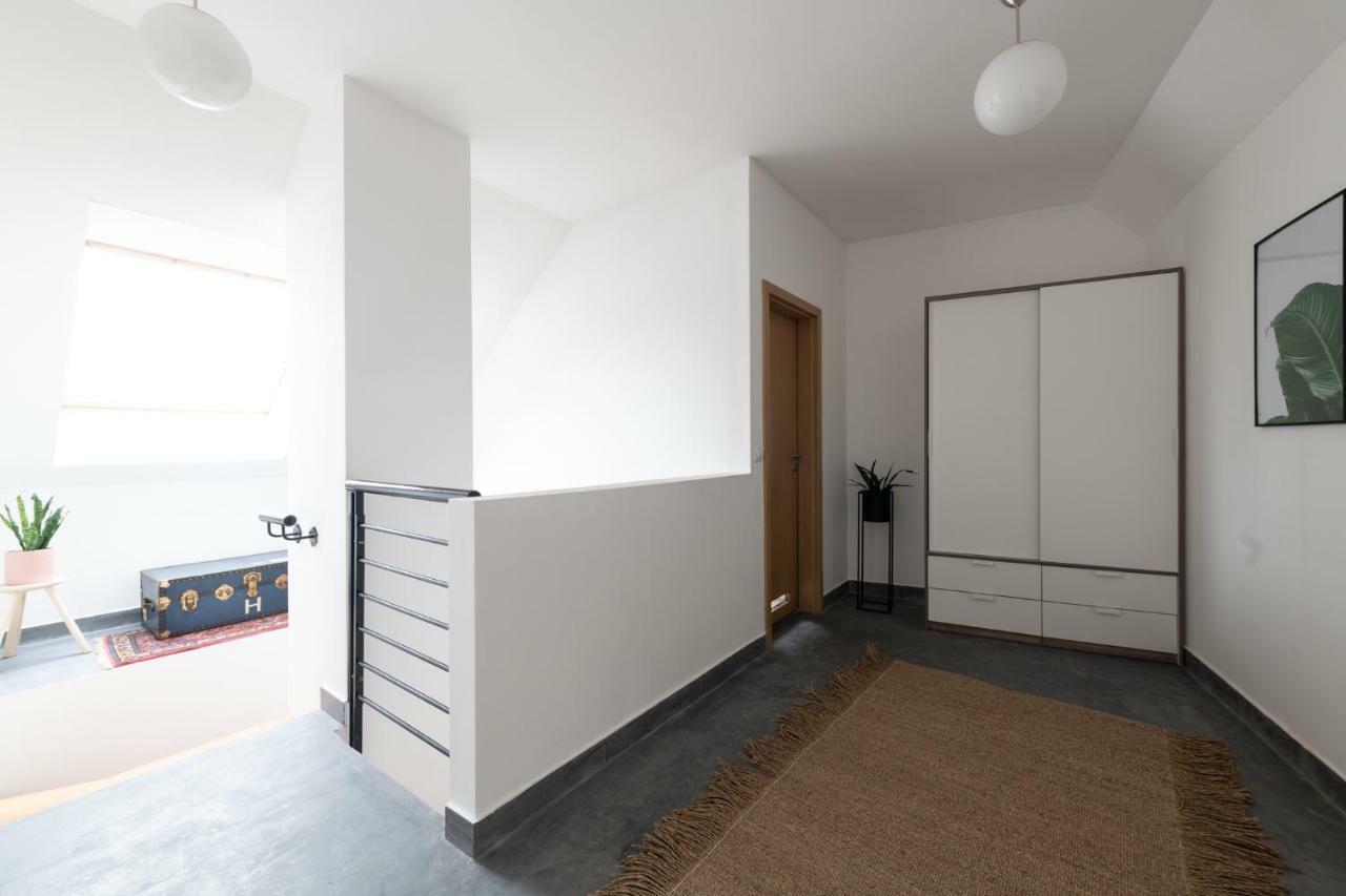 Gozsdu Design Apartment Budapest Ngoại thất bức ảnh